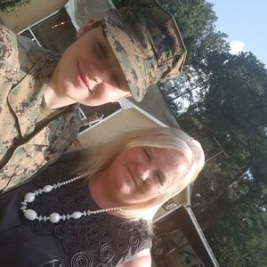 Meet your Posher, Deborah